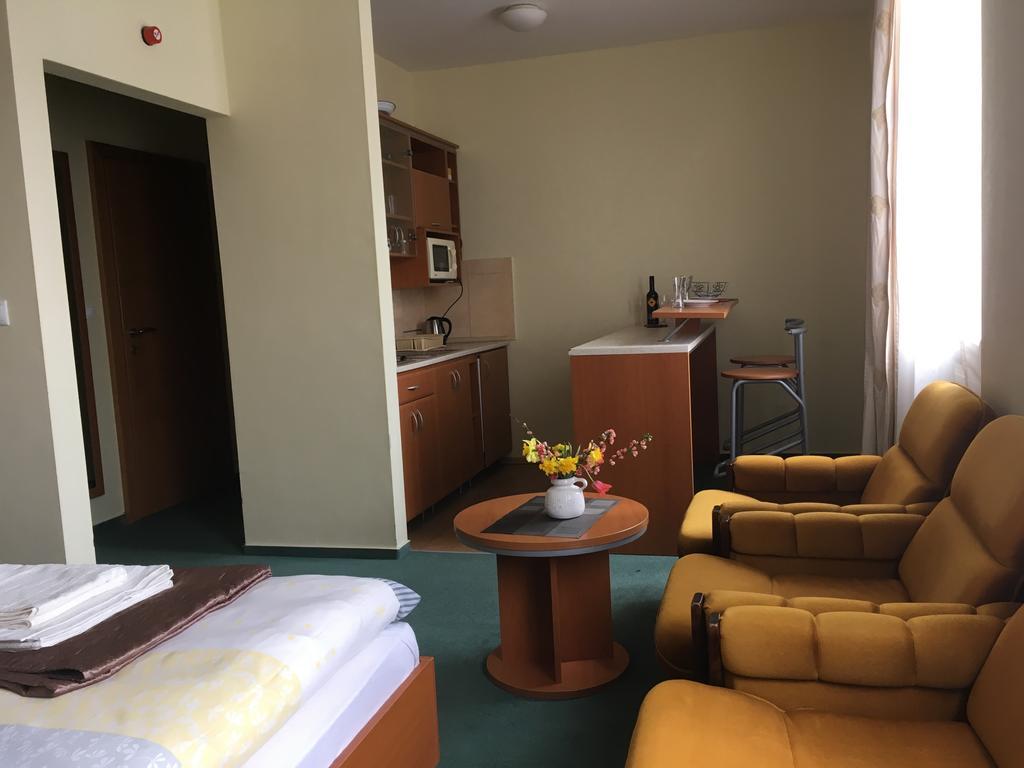 Apartman Darmon Piestany Bagian luar foto